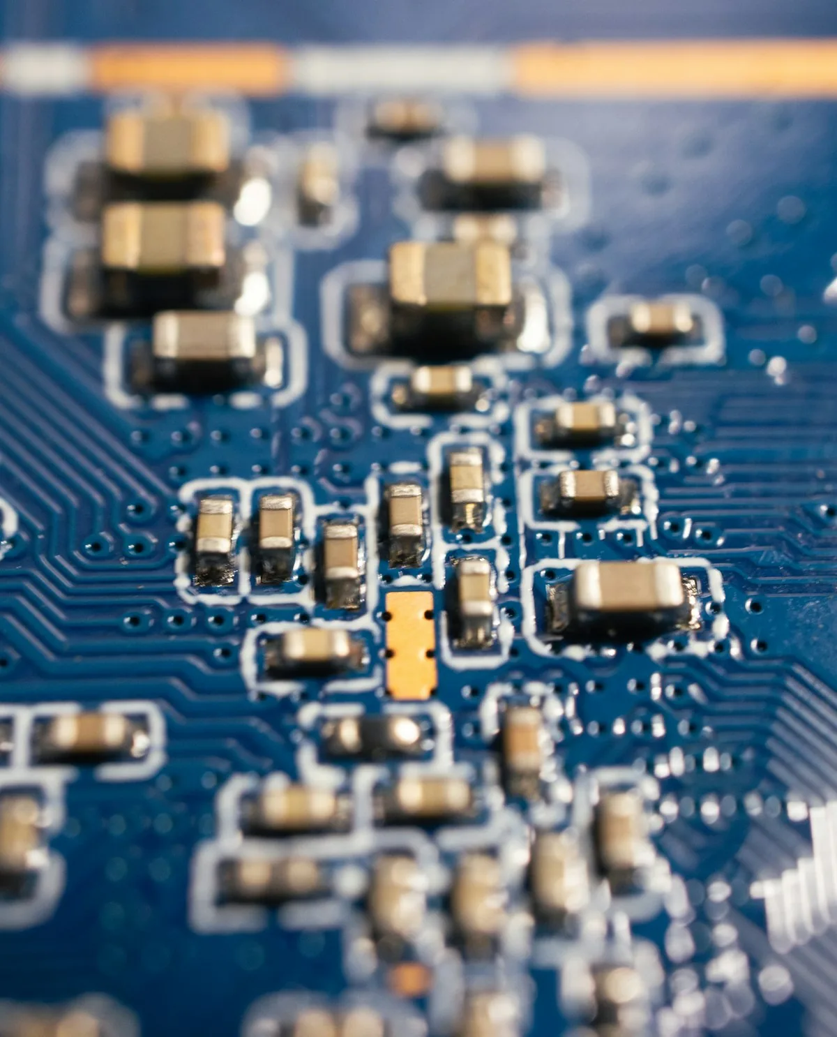 Tech Ics Photonic Tech | High-Speed Optical Interconnect ICs